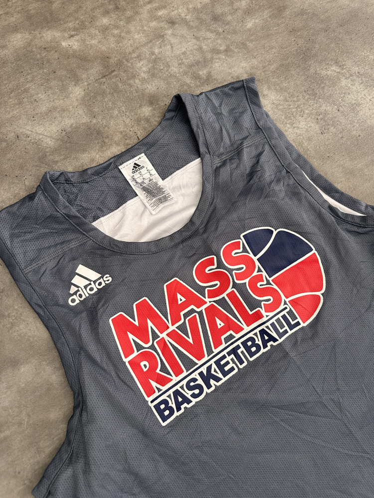 Adidas Orijinal Basketbol Forması (XL)