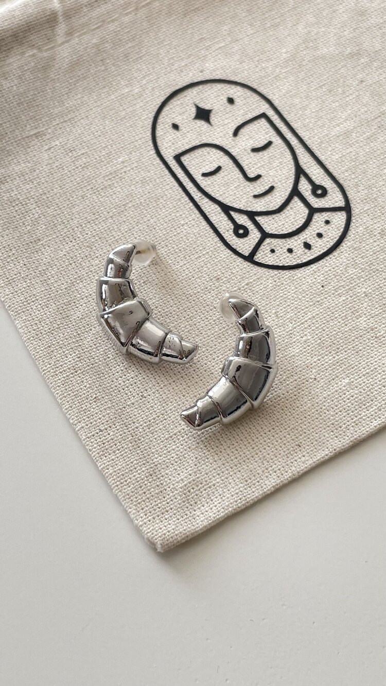 Mini Kruvasan Küpe Silver