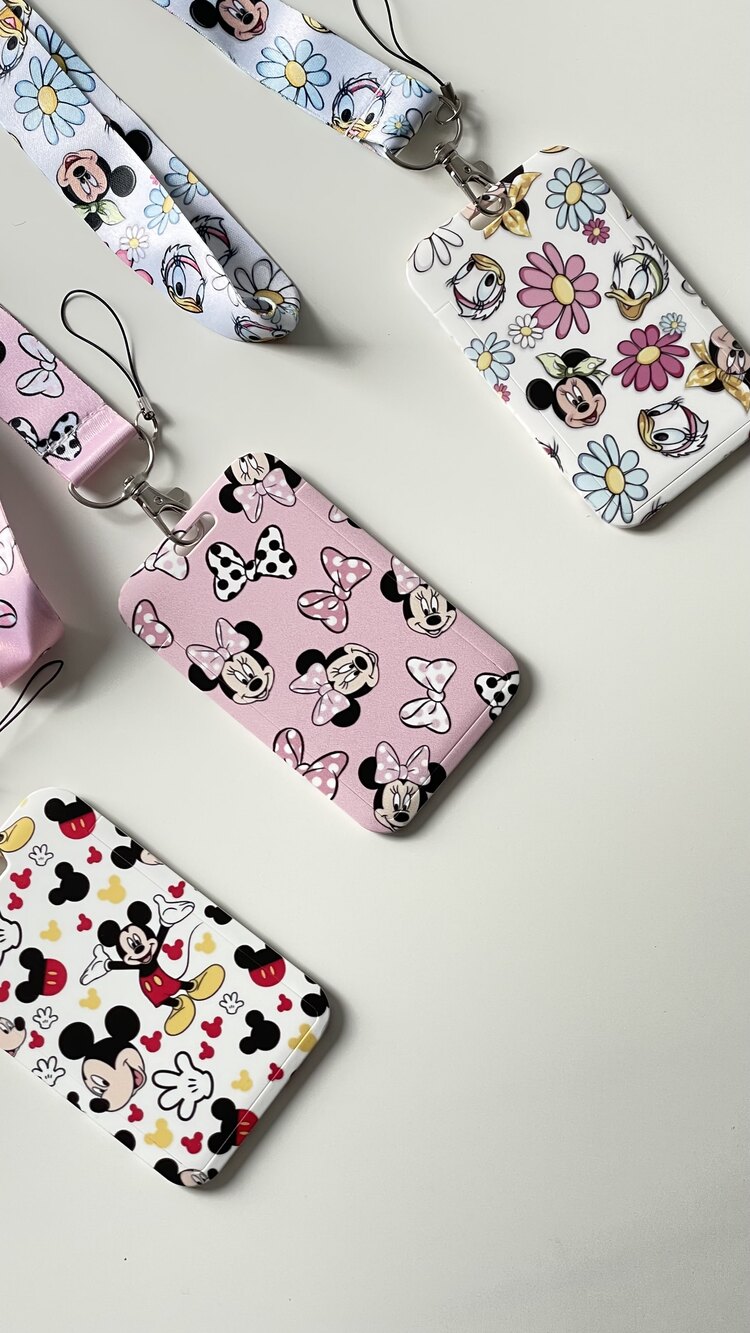 Mickey Boyun Askısı / Kartlık