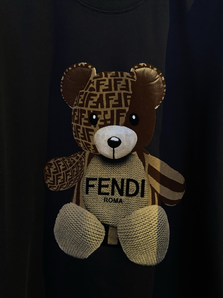 FENDİ-AYICIK SÜET BASKILI TİŞÖRT