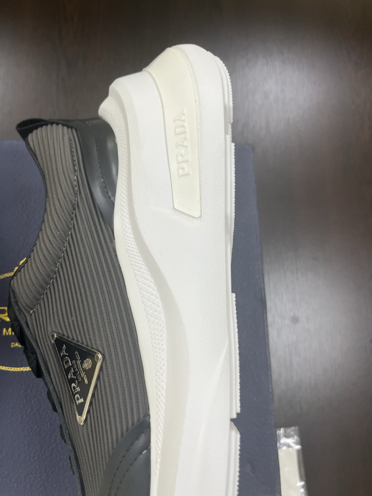 Prada İthal 41,42,43