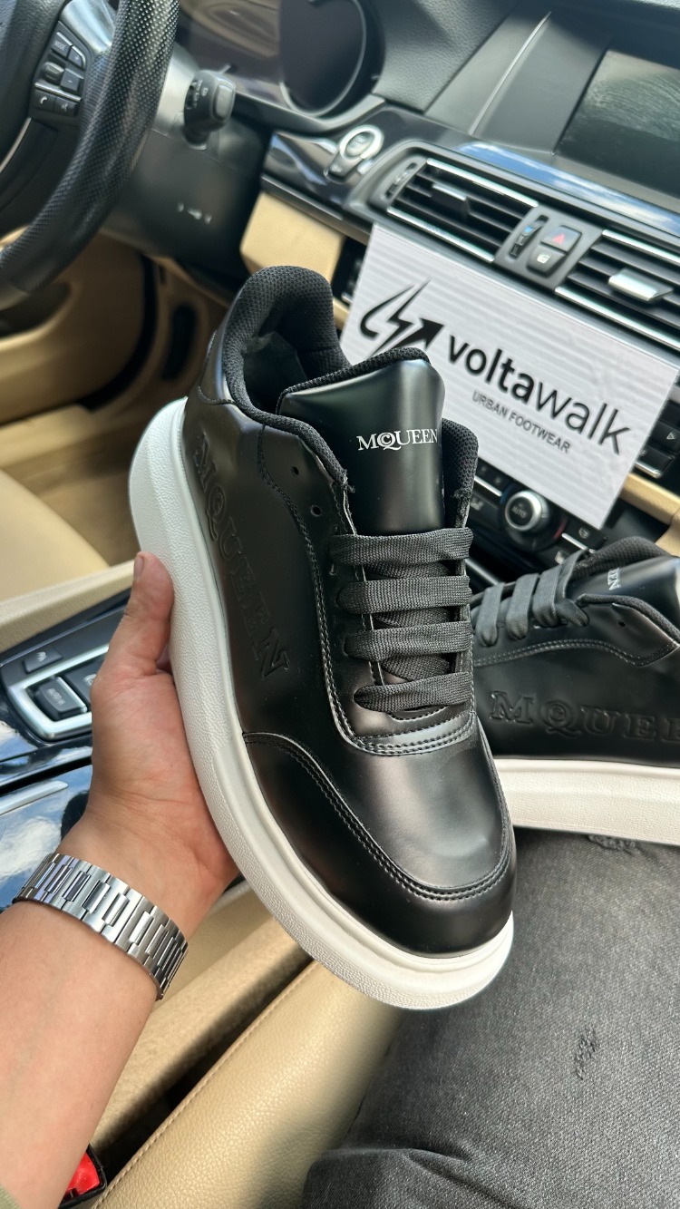 Alexander McQueen Oversized Sneaker