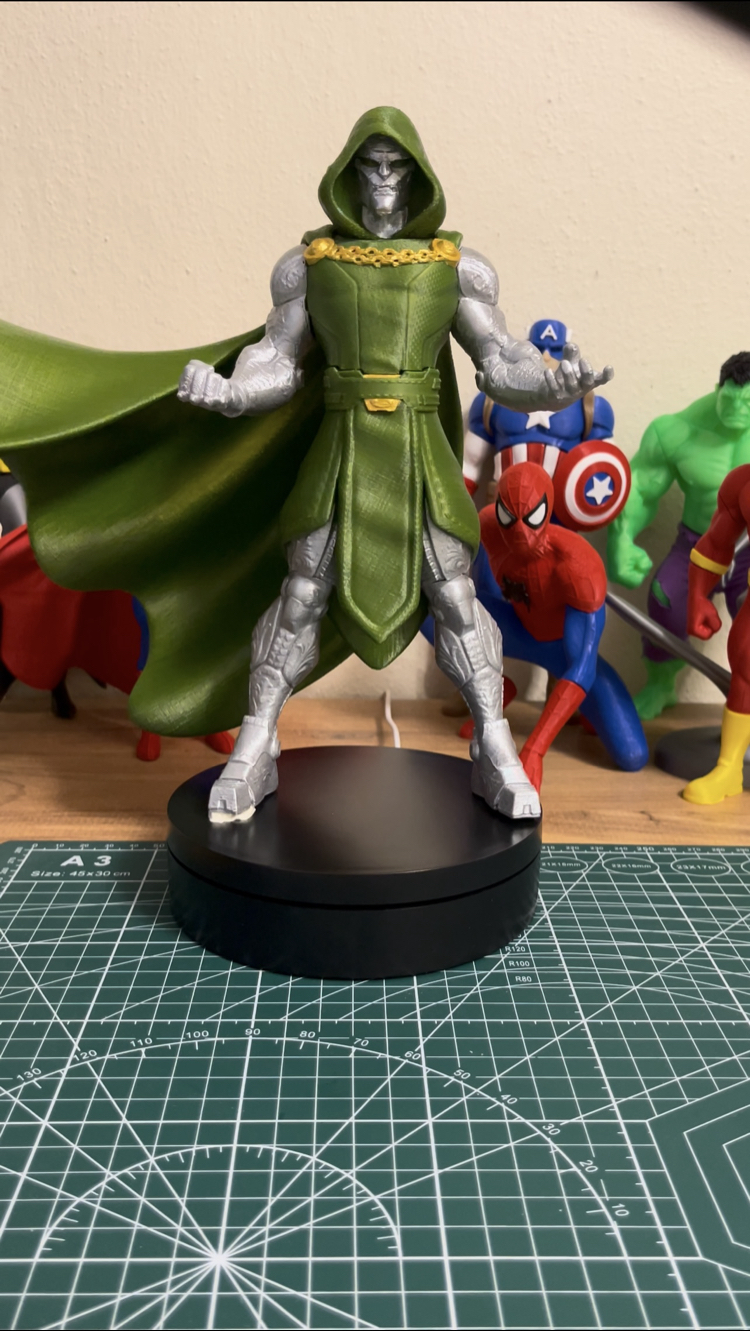 Dr Doom 3D Figür