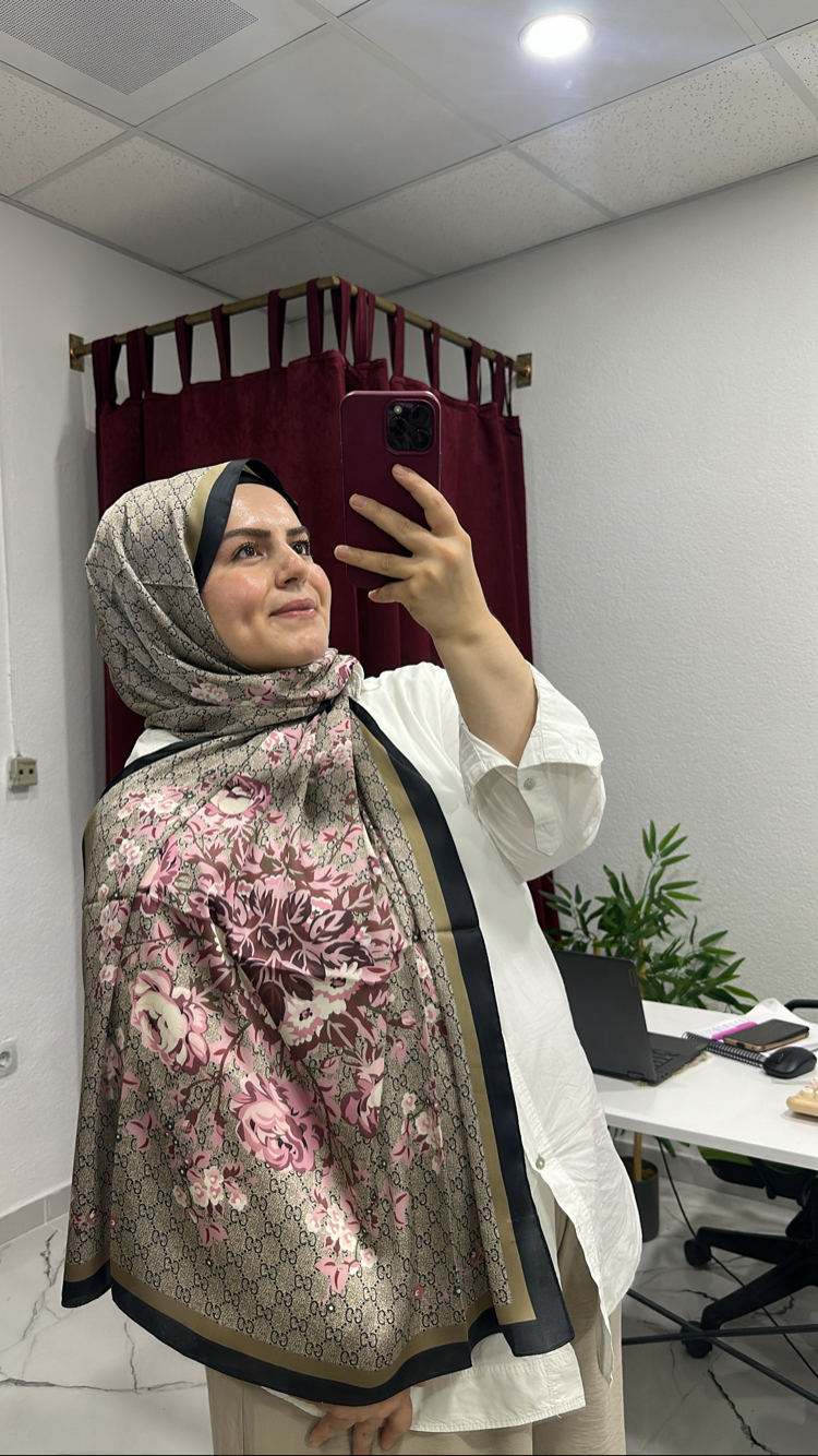 İTHAL VUAL İPEK ŞAL