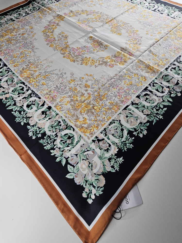 A Kalite Twill İpek Eşarp