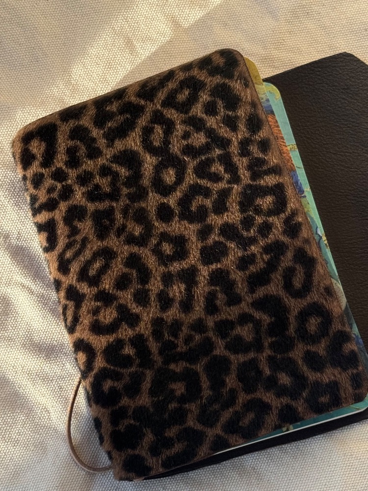 A6 Trifold Leopard-Printed Goat Leather Journal