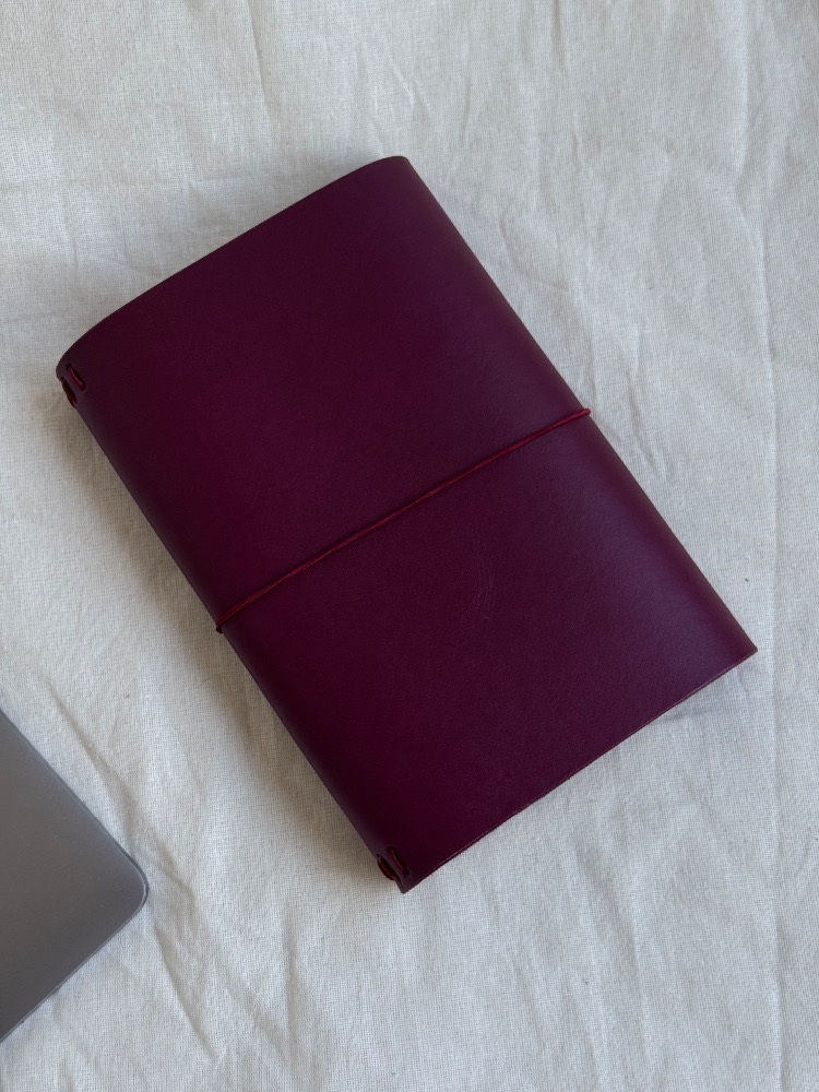Custom A5 Veg-Tanned Trifold Leather Journal
