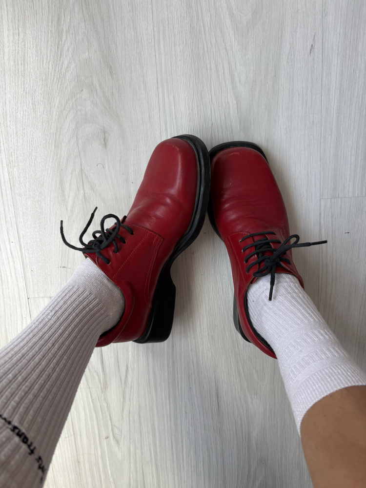 Vintage leather beta shoes
