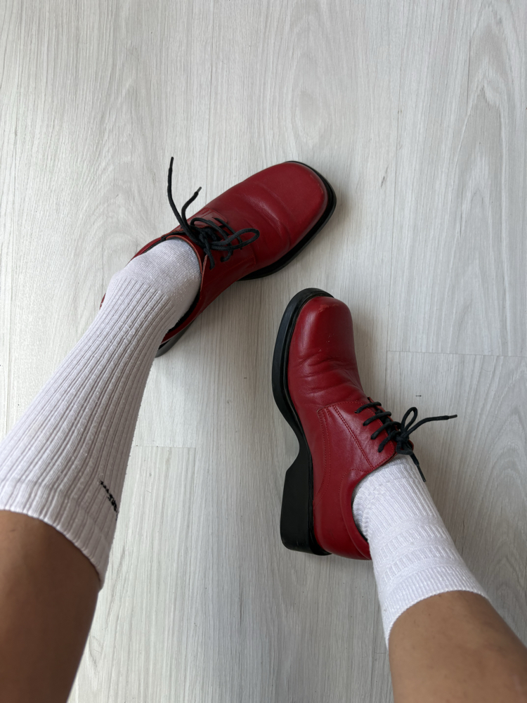 Vintage leather beta shoes