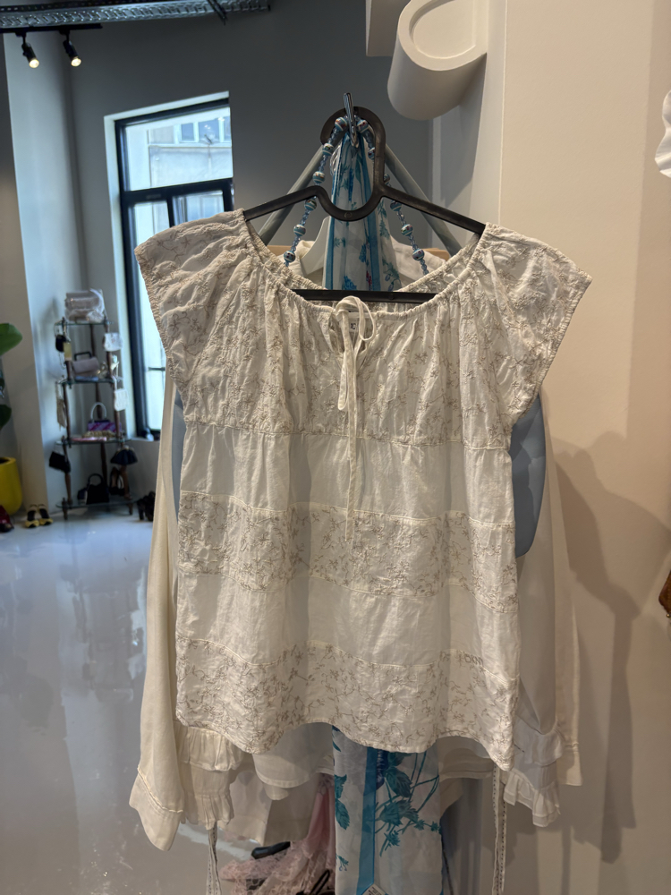 Dkny shirt