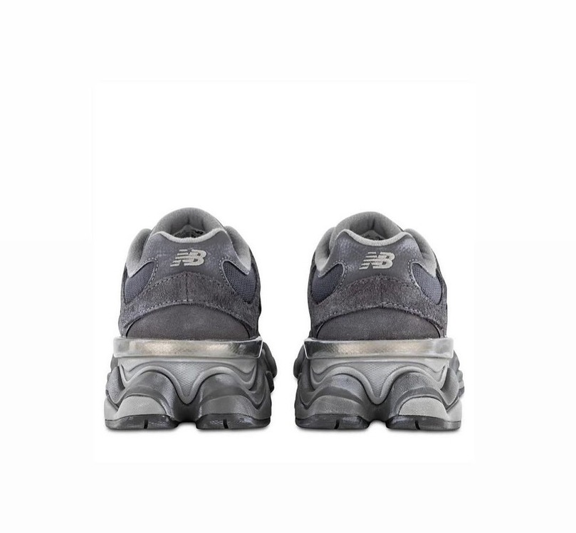 New Balance 9060 Magnet