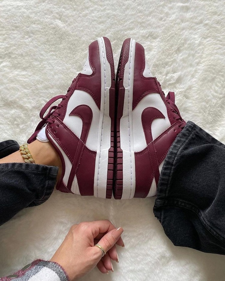 Nike Dunk Low Bordeaux