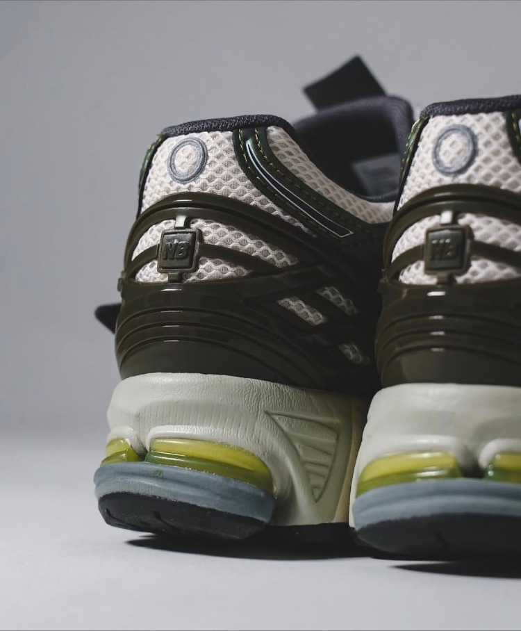 New Balance 1906A Olive Juice