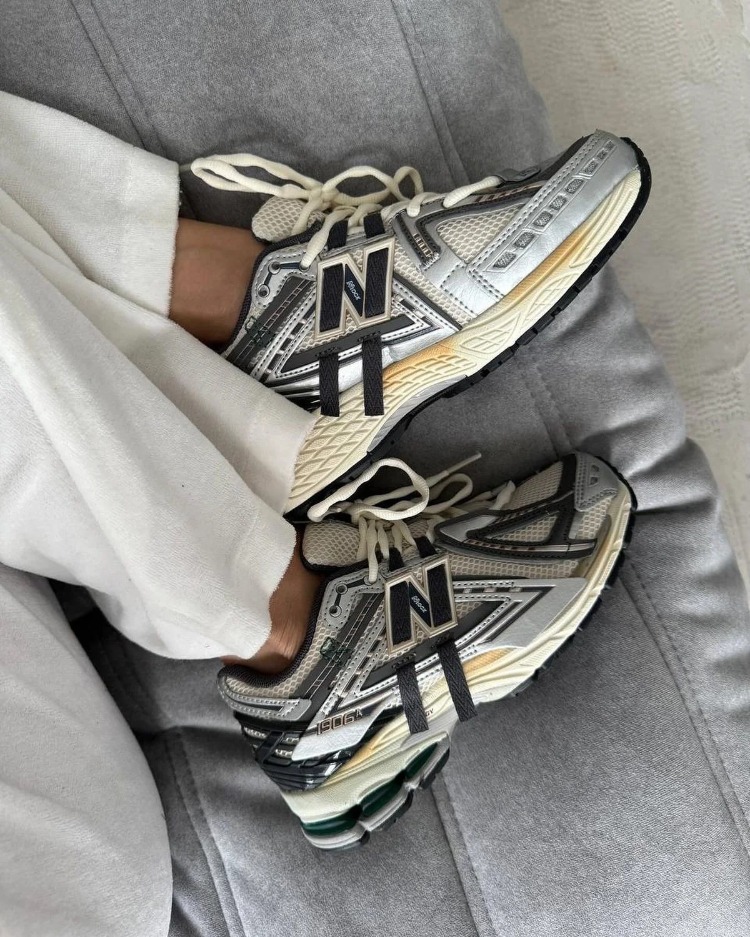 New Balance 1906A Tech Explosion