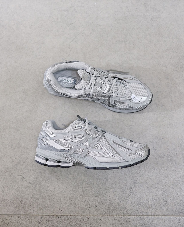 New Balance 1906A Concrete Silver Metallic
