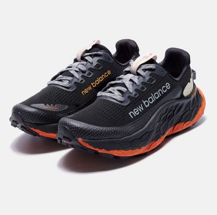 New Balance Fresh Foam x More Trail V3