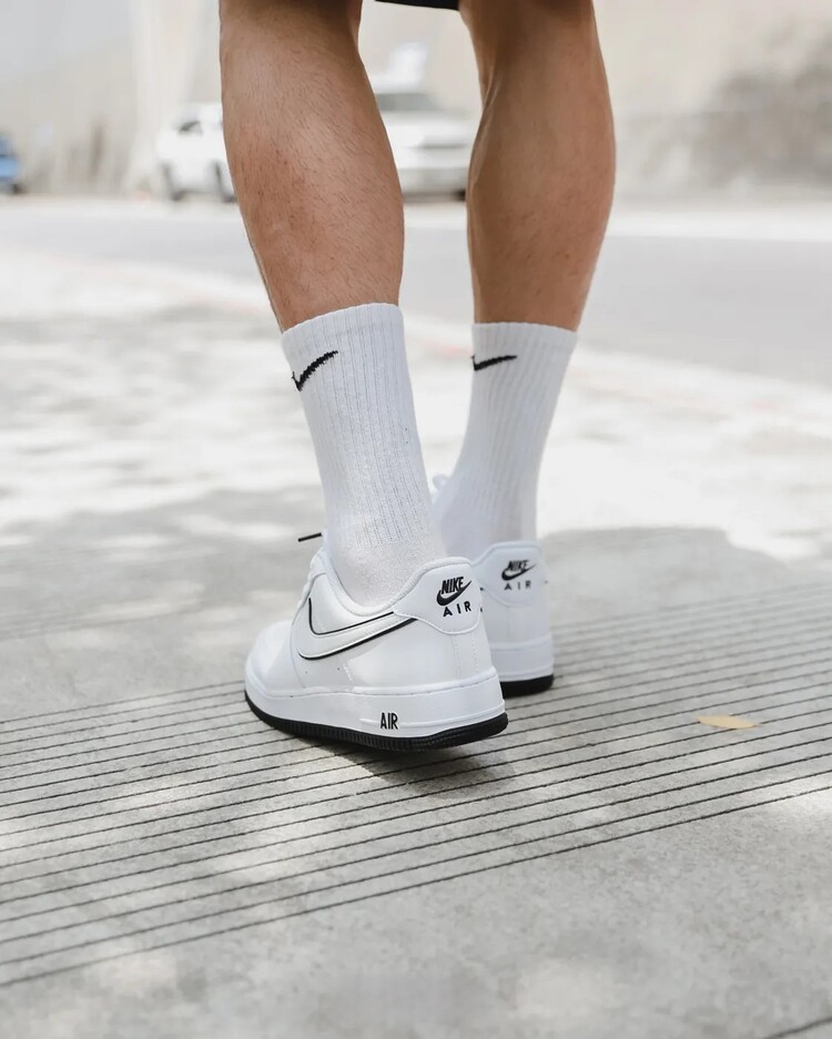 Nike Air Force 1 '07 White Black