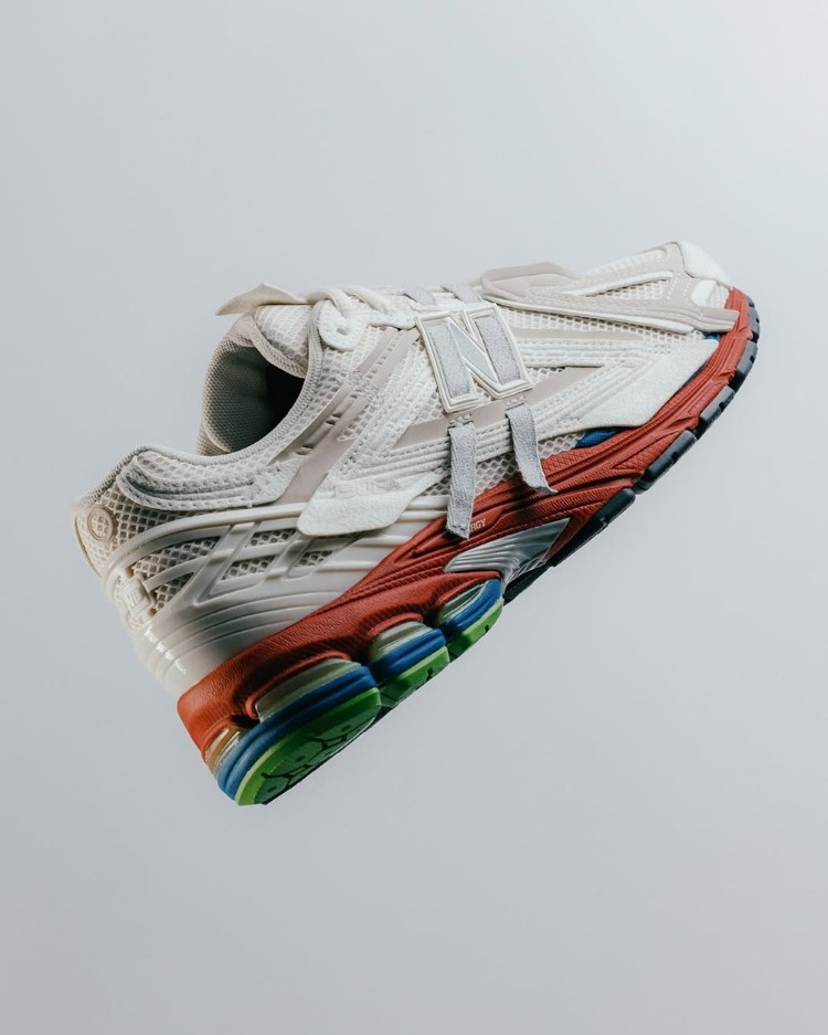 New Balance 1906A Sea Salt Astro