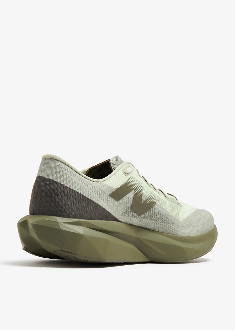 New Balance FuelCell Rebel v4 Olivine Dark Camo