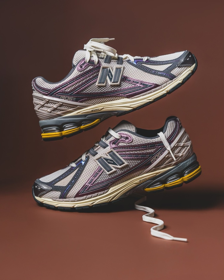 New Balance 1906R Licorice