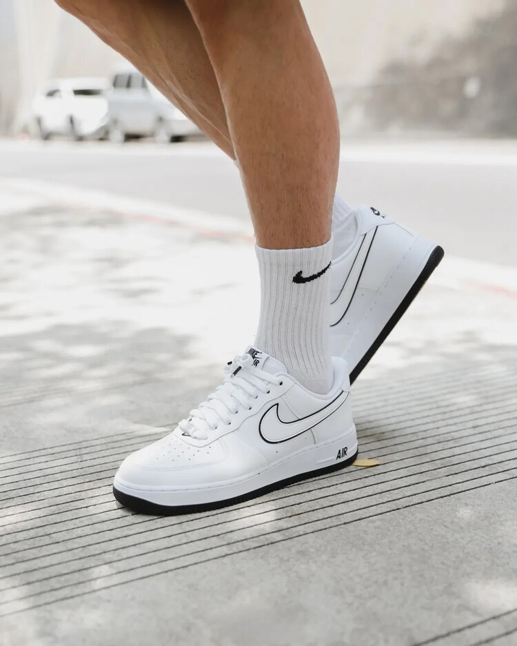 Nike Air Force 1 '07 White Black