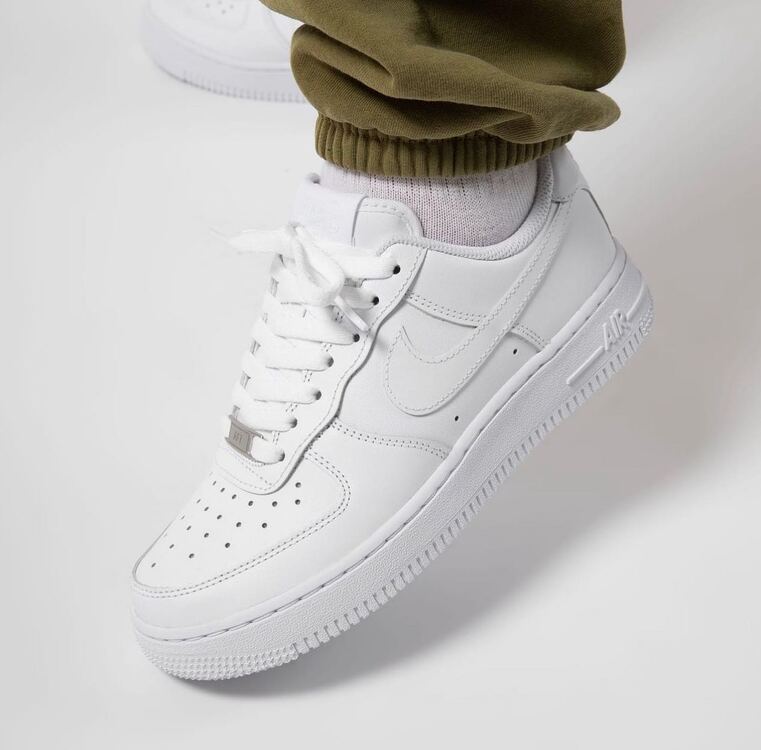 Nike Air Force 1 Low Classic