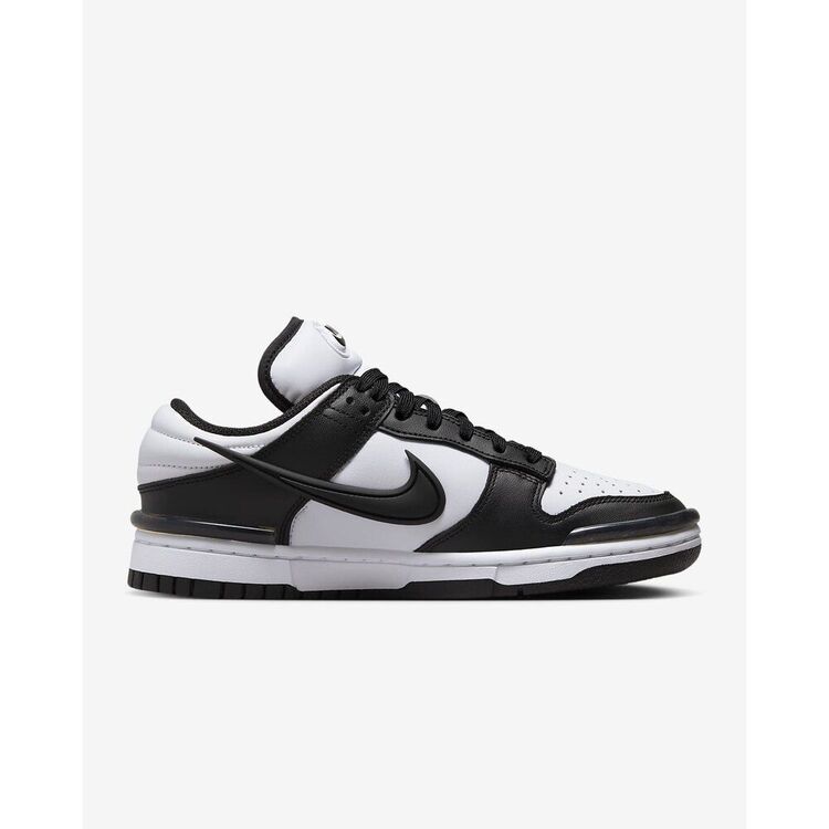 DUNK LOW TWIST Black & White