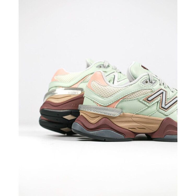 New Balance 9060 Clay Ash