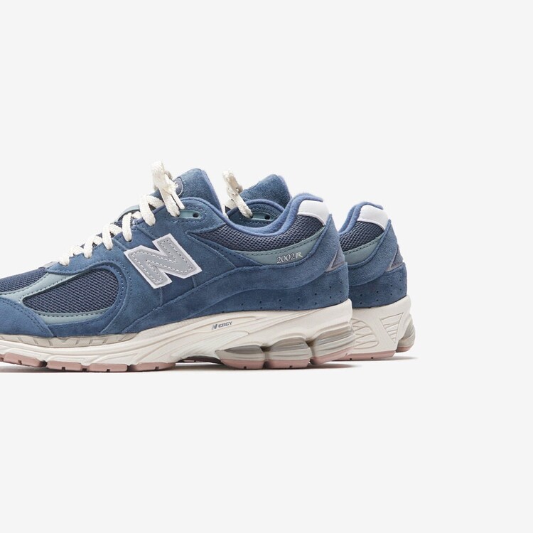 New Balance 2002r Higher Learning