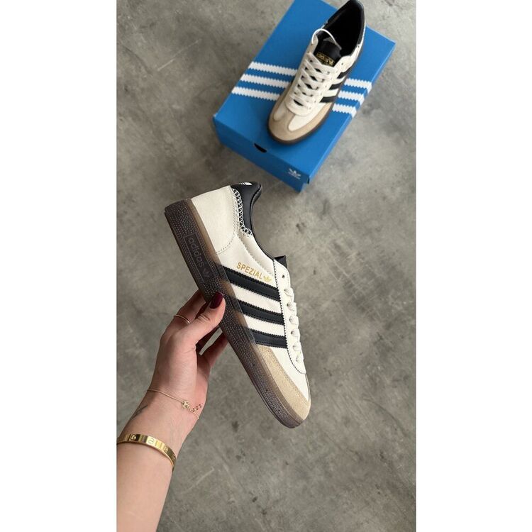 Handball Spezial Wonder White Black