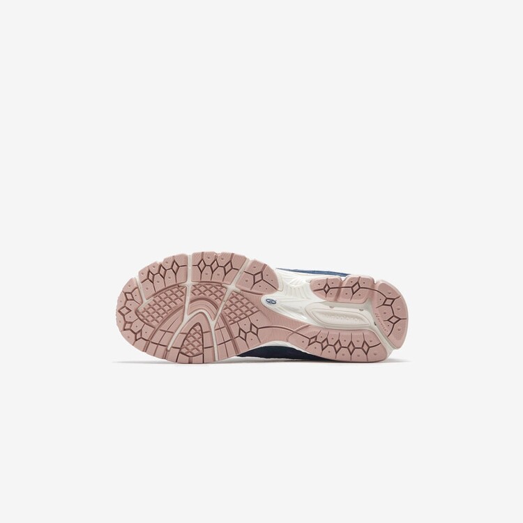 New Balance 2002r Higher Learning