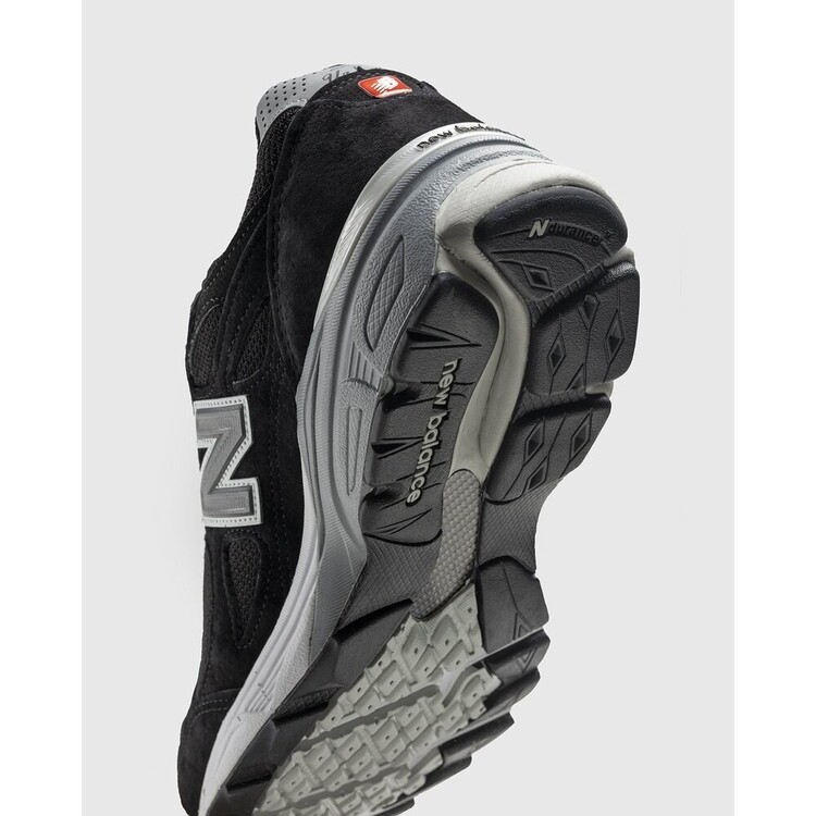 New Balance 990 V3 Black