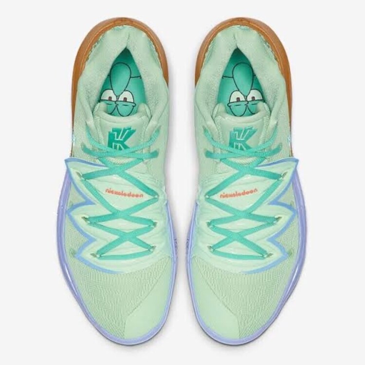 KYRIE 5