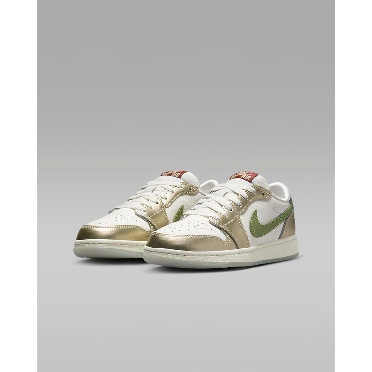 Air Jordan 1 Retro Low “Year Of The Dragon”