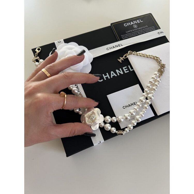 Chanel İnci Kolye CHOKER