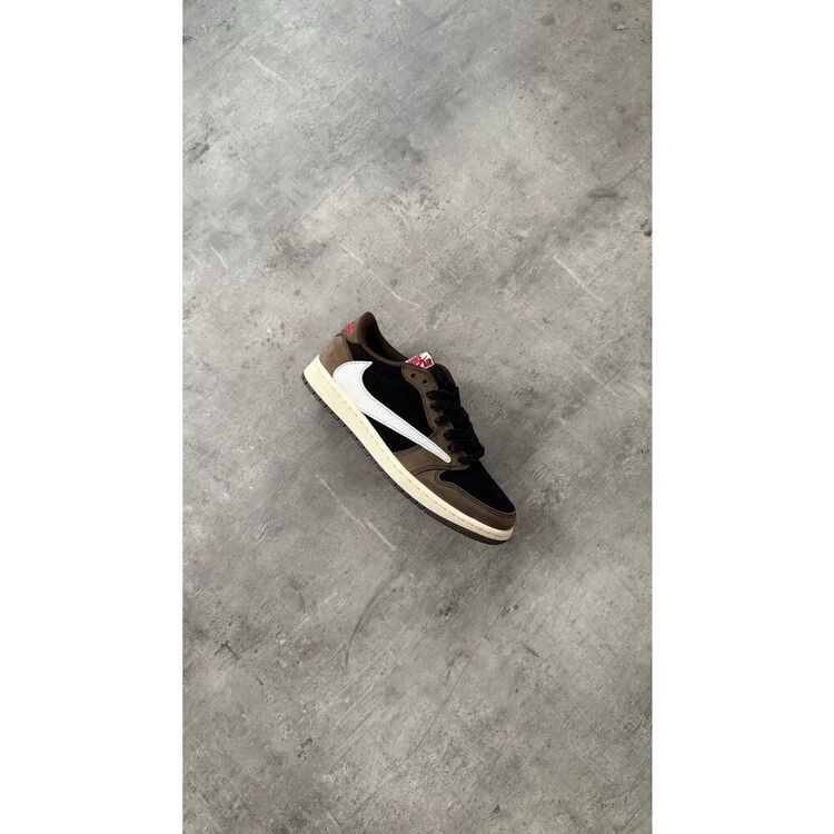 Air Jordan 1 Low OG x “Travis Scott Dark Mocha”