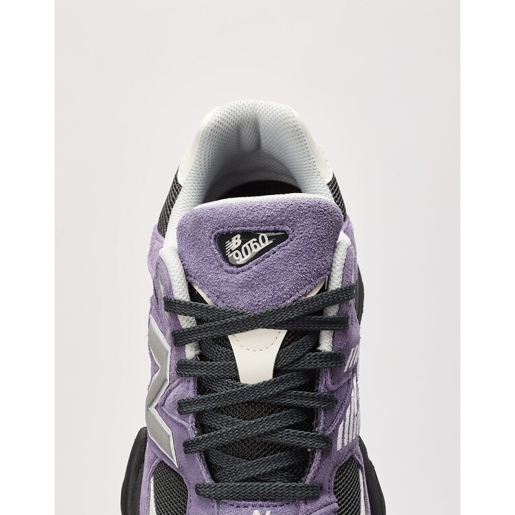New Balance 9060 Violet Noir