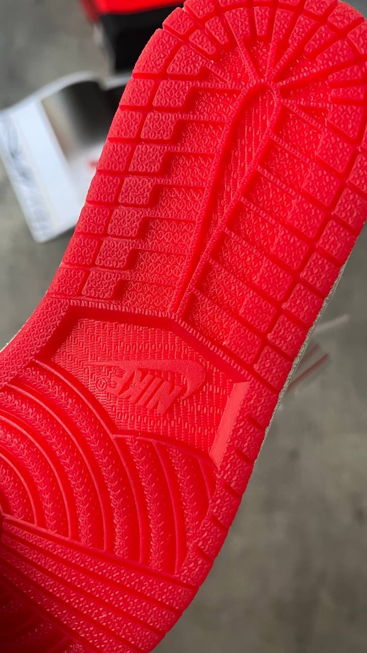 Air Jordan 1 “Spider-Man: Across The Spider-Verse”