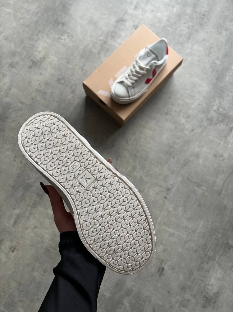 VEJA Campo Red