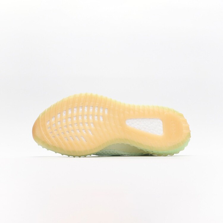 Yeezy 350 V2 Hyperspace