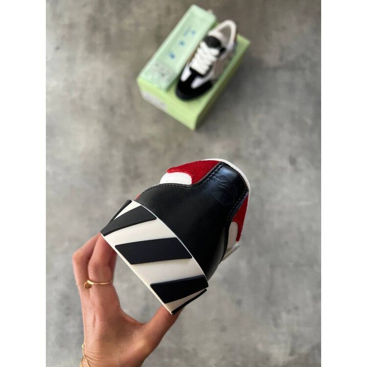 Off White