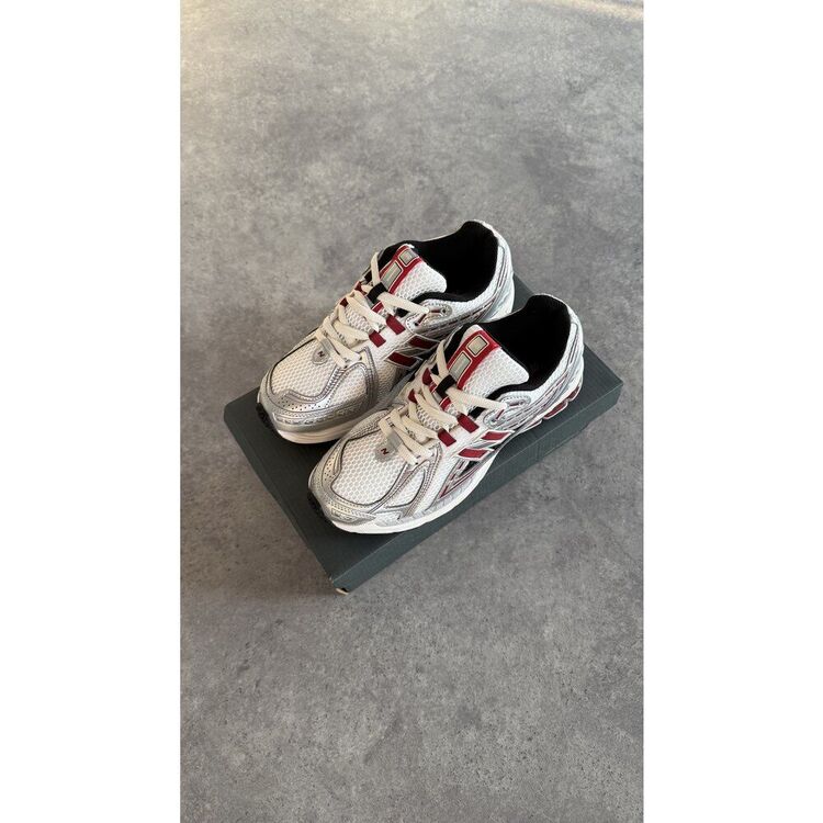 New Balance 1906R “Silver Red”