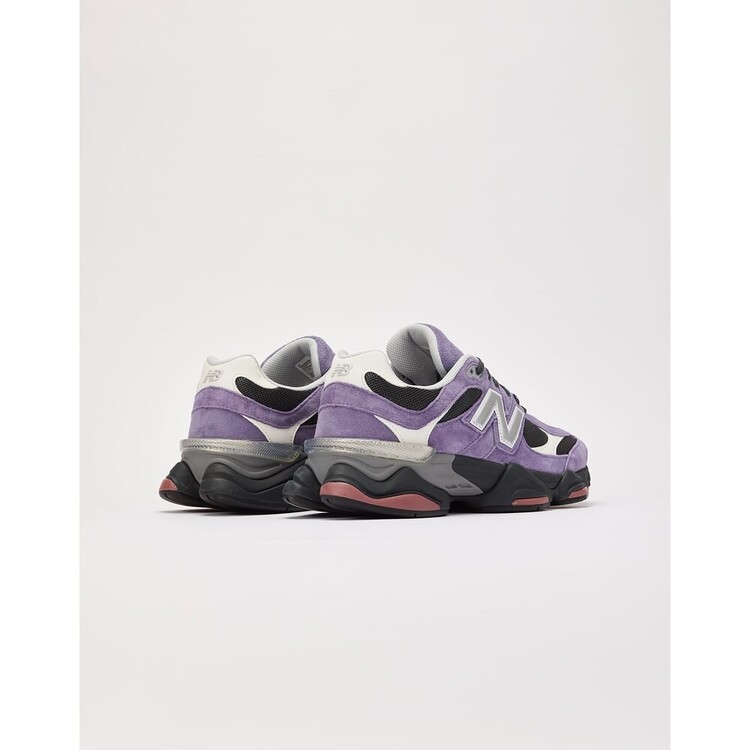 New Balance 9060 Violet Noir