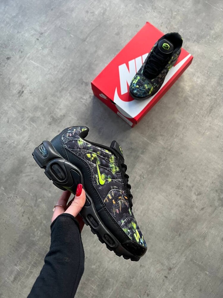 Air Max Plus TN Sustainable Black Volt