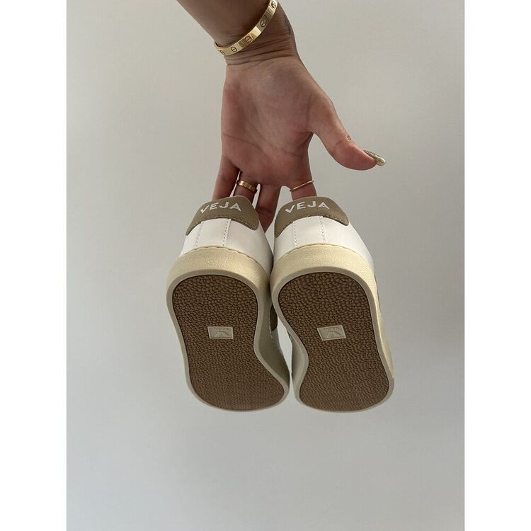 Veja CAMPO CHROMEFREE LEATHER