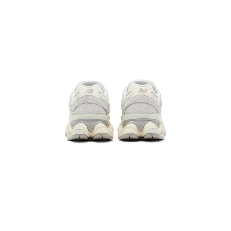 New Balance 9060 - QUARTZ GREY