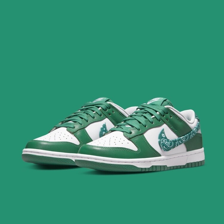 Nike Dunk Low Green Paisley