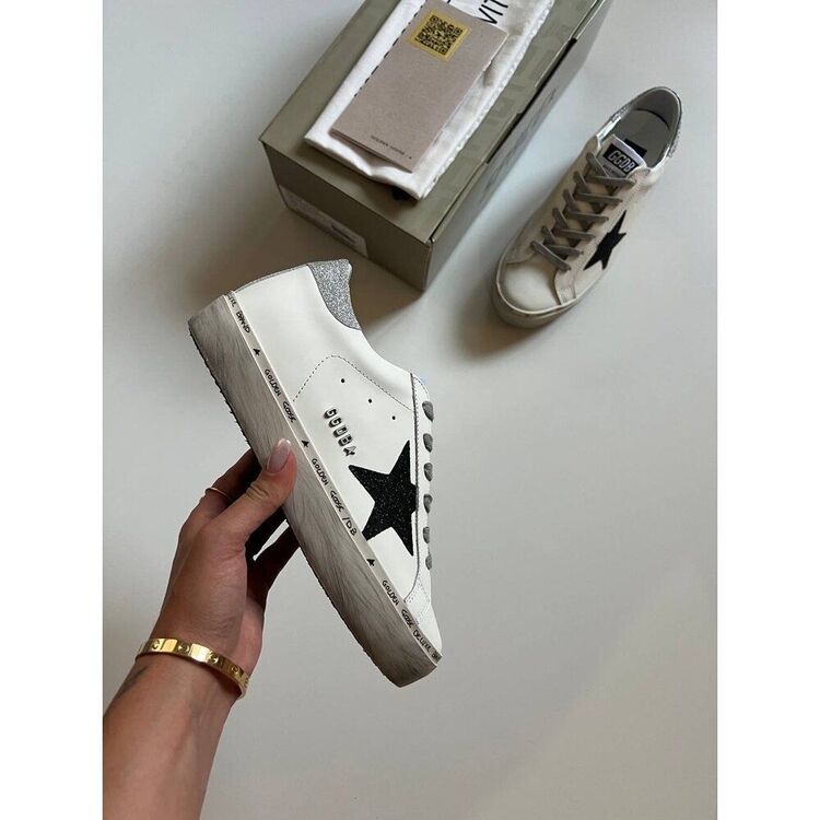 Golden Goose
