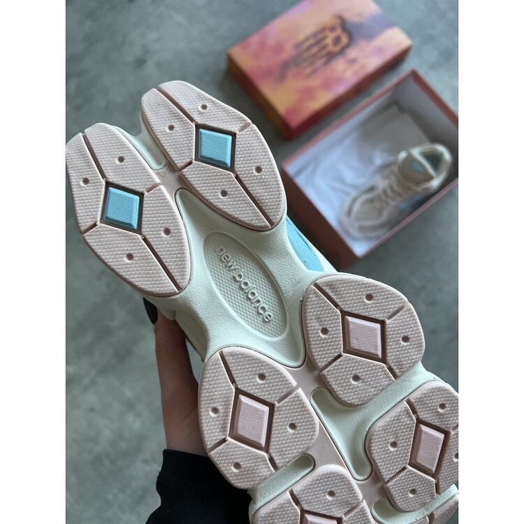 New Balance 9060 Cream Blue “Diamond”