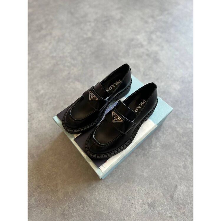 Prada Loafer Unisex